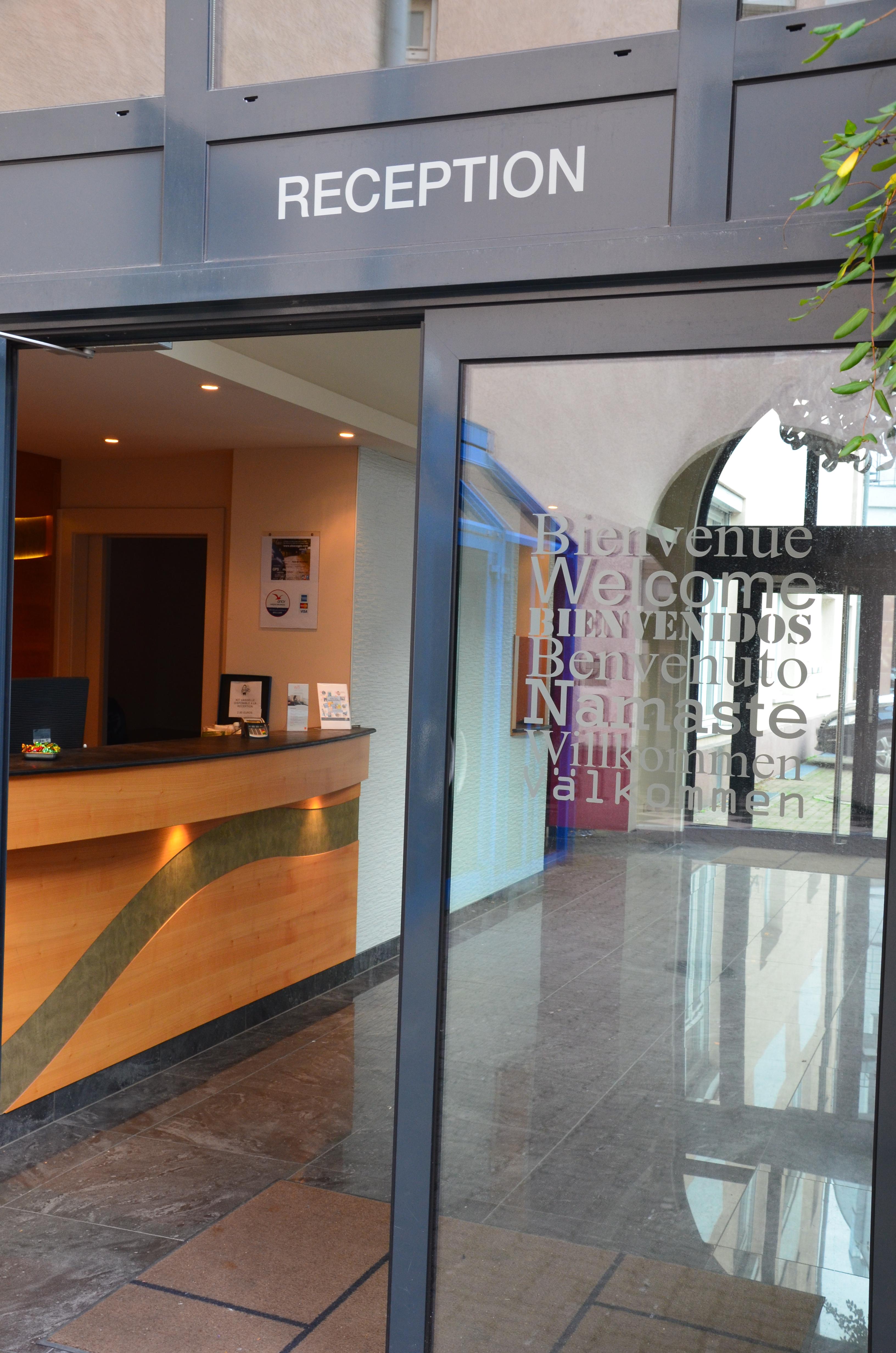 Hotel Ibis Styles Strasbourg Centre Republique Exterior foto